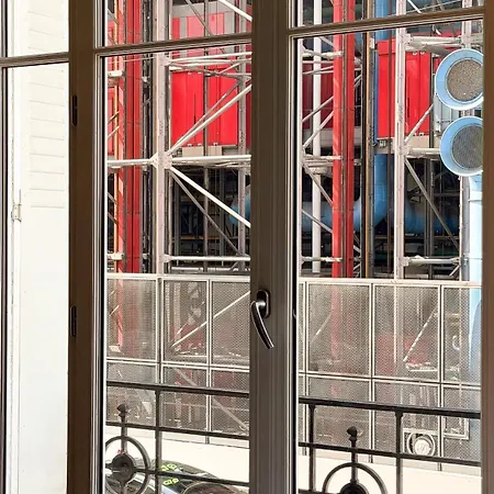 Marais, Rue Beaubourg - 6 Places Apartment